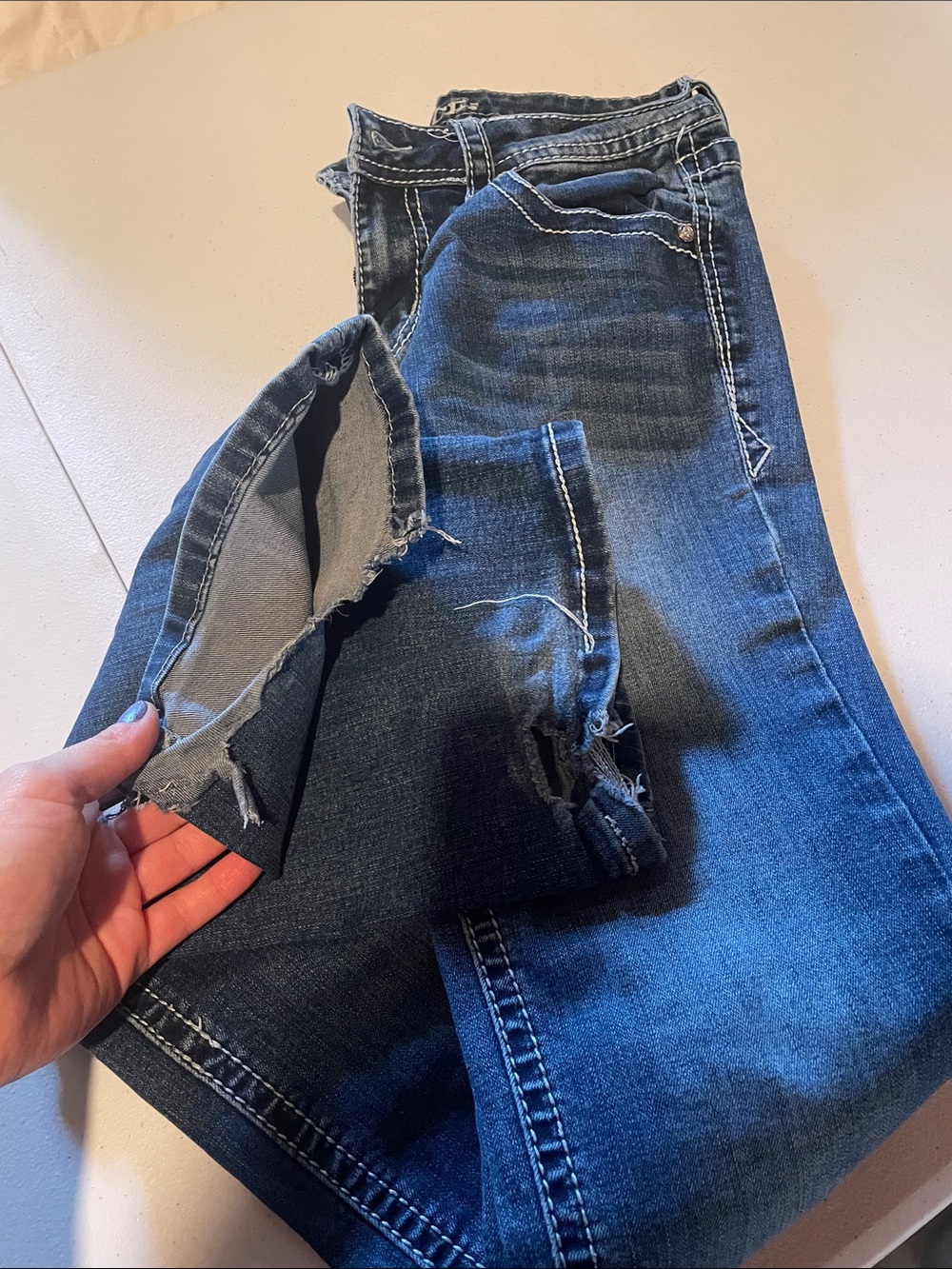 Grace Women's Skinny Jeans in Dark Blue with Fading - Picture 5 of 5